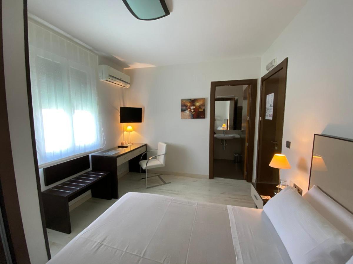 El Hostal De Violeta Tomelloso Extérieur photo